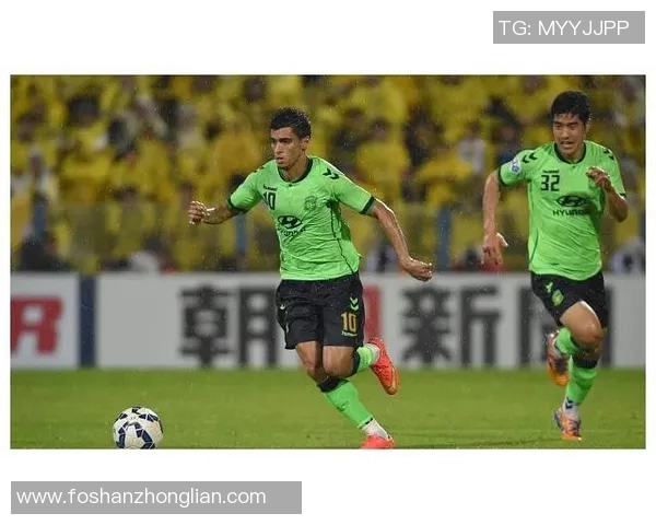 深入剖析北京足球队不同战术风格的优势与劣势对比分析