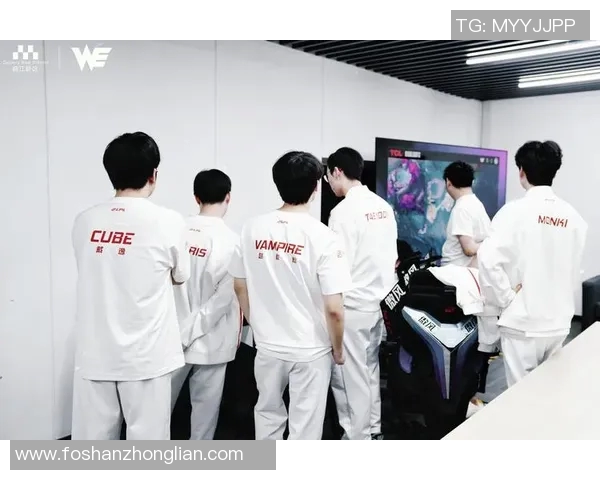 赛后分析：IG与WE在比赛中的心理素质对决与影响探讨