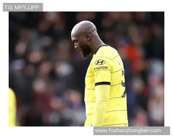 卢卡库的逆袭之路:从英超巨星到国际赛场的传奇旅程 卢卡库的逆袭之路:从英超巨星到国际赛场的传奇旅程