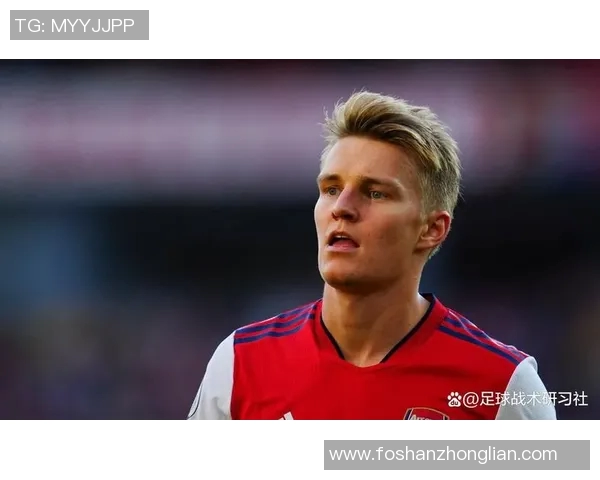 厄德高引领新潮流足球战术的革新与未来发展展望 厄德高引领新潮流足球战术的革新与未来发展展望