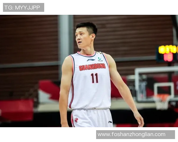 周鹏:从篮球场上的传奇到生活中的榜样,探索他的成长与奋斗历程 周鹏:从篮球场上的传奇到生活中的榜样,探索他的成长与奋斗历程