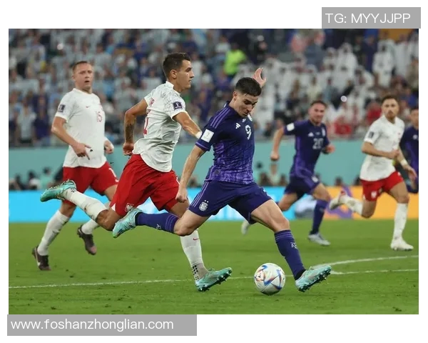 波斯波利斯与德黑兰的激烈对决揭开足球新篇章 波斯波利斯与德黑兰的激烈对决揭开足球新篇章