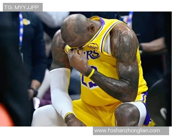 湖人对骑士精彩回放视频全程回顾与分析,重温经典对决瞬间 湖人对骑士精彩回放视频全程回顾与分析,重温经典对决瞬间