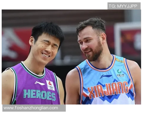 贾诚：在时代洪流中追寻梦想与坚持的年轻力量