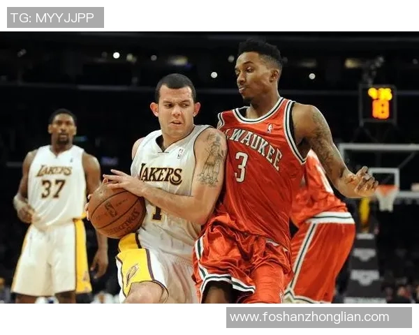 雄鹿与骑士历史交锋比分回顾及精彩瞬间分析