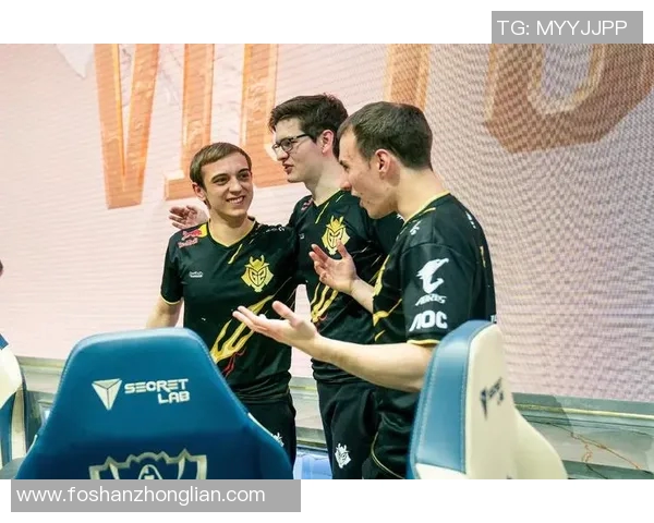 青年赛分析：FPX团队协作展现出色配合与默契