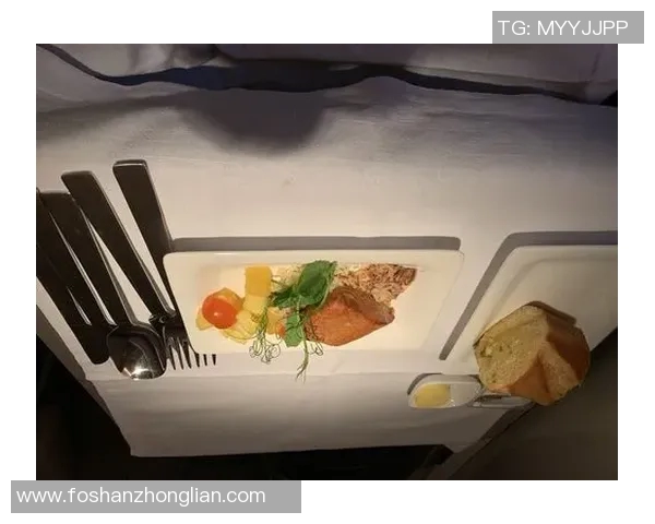 香港特选队迎战奥克兰洲力争胜利展现球队风采与实力