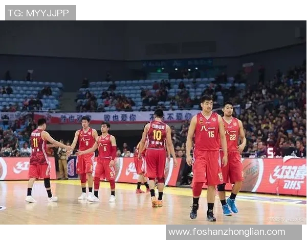 2017年CBA上海队对阵八一队精彩回顾与赛后分析