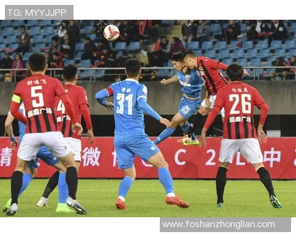 FC东京迎战札幌冈萨争夺联赛关键三分的激烈对决