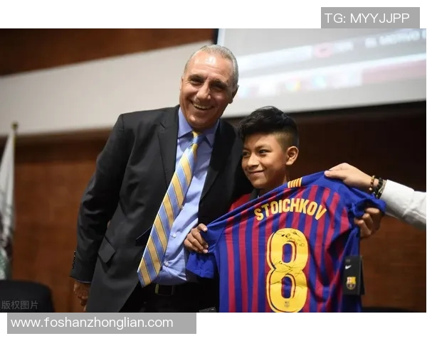 凯恩的传奇之路：从草根球员到世界足球巨星的成长历程