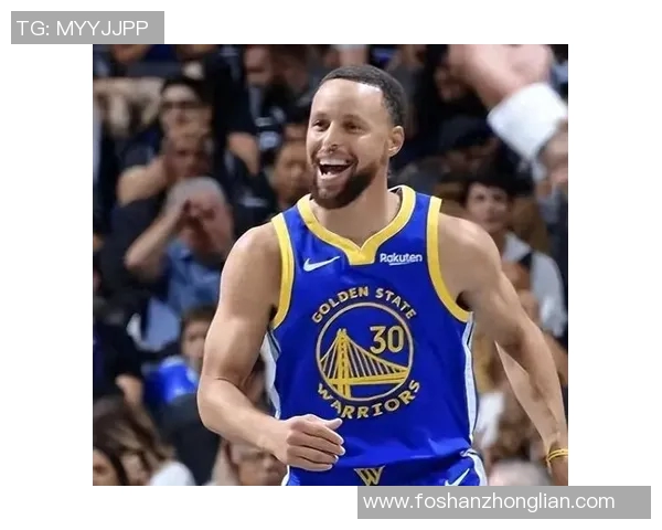 勇士对阵鹈鹕库里精彩数据分析与比赛表现回顾