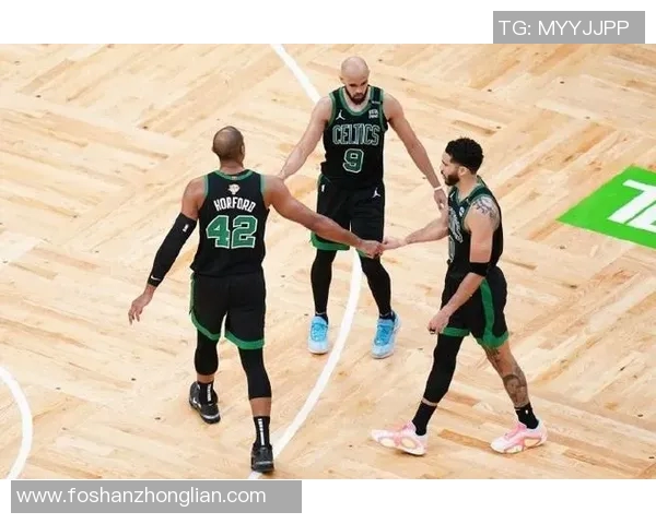 明天猛龙与凯尔特人激战在即谁能在这场对决中笑到最后 明天猛龙与凯尔特人激战在即谁能在这场对决中笑到最后